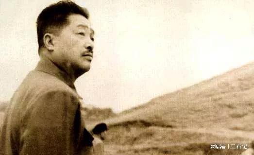 次被捕入狱威武不屈终成开国元帅尊龙凯时APP两把菜刀闹革命三(图1)